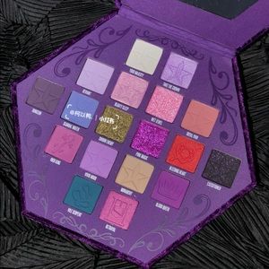Jeffree Star Cosmetics Blood Lust Eyeshadow Palette Limited Edition